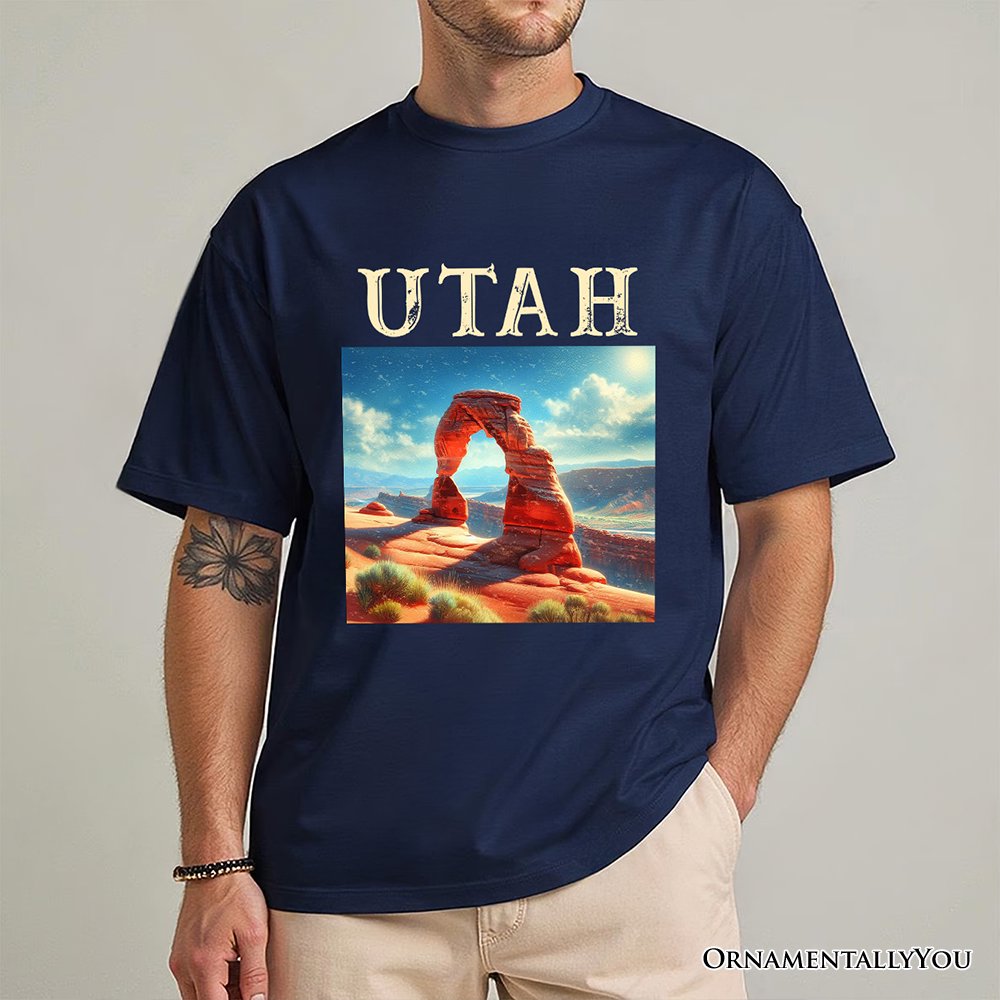 Iconic Delicate Arch Utah State T-Shirt, Arches National Park Landscape Tee and Western Nature Souvenir